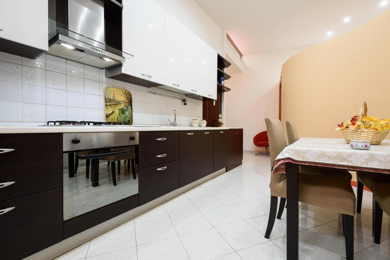 Via Avvocata 25 Apartment Napoli Ngoại thất bức ảnh