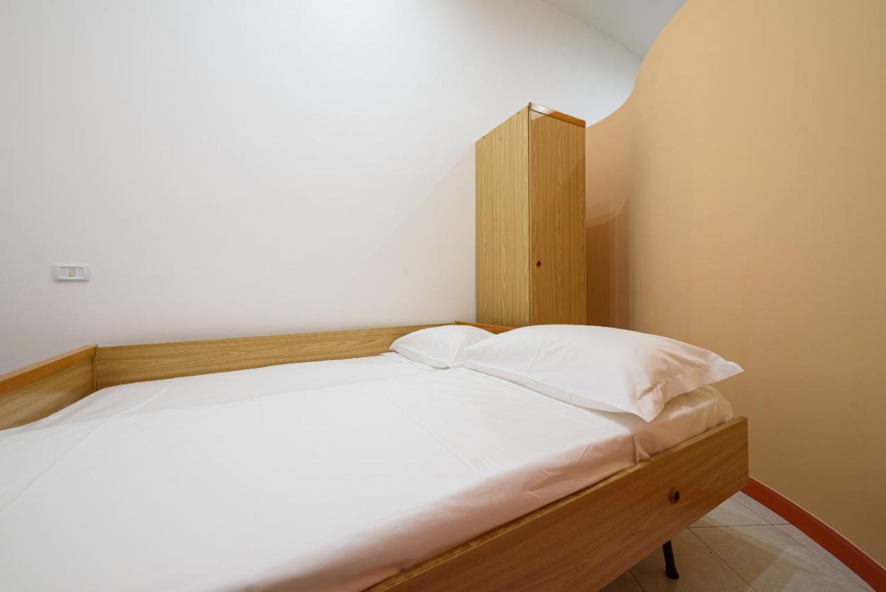 Via Avvocata 25 Apartment Napoli Ngoại thất bức ảnh