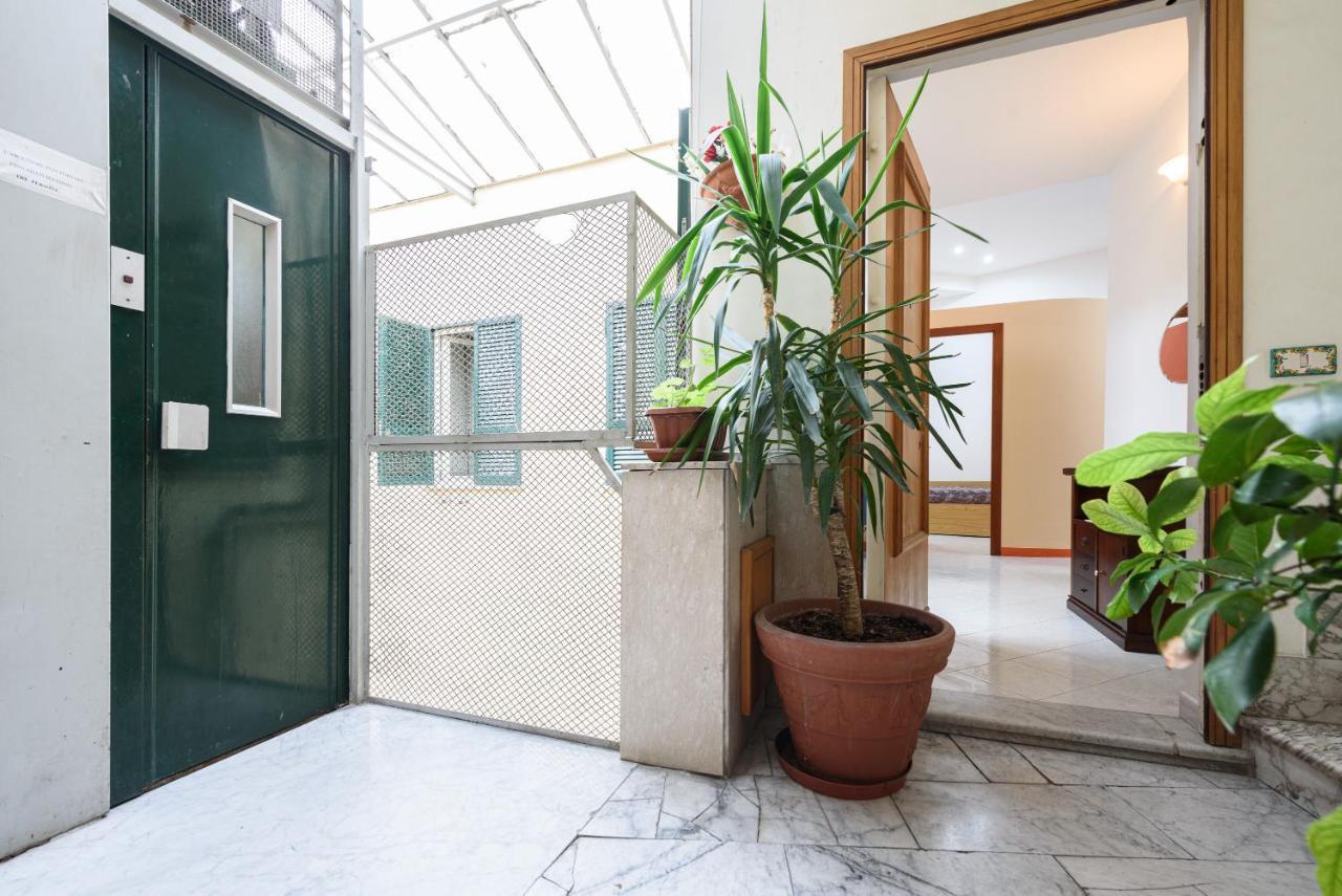 Via Avvocata 25 Apartment Napoli Ngoại thất bức ảnh