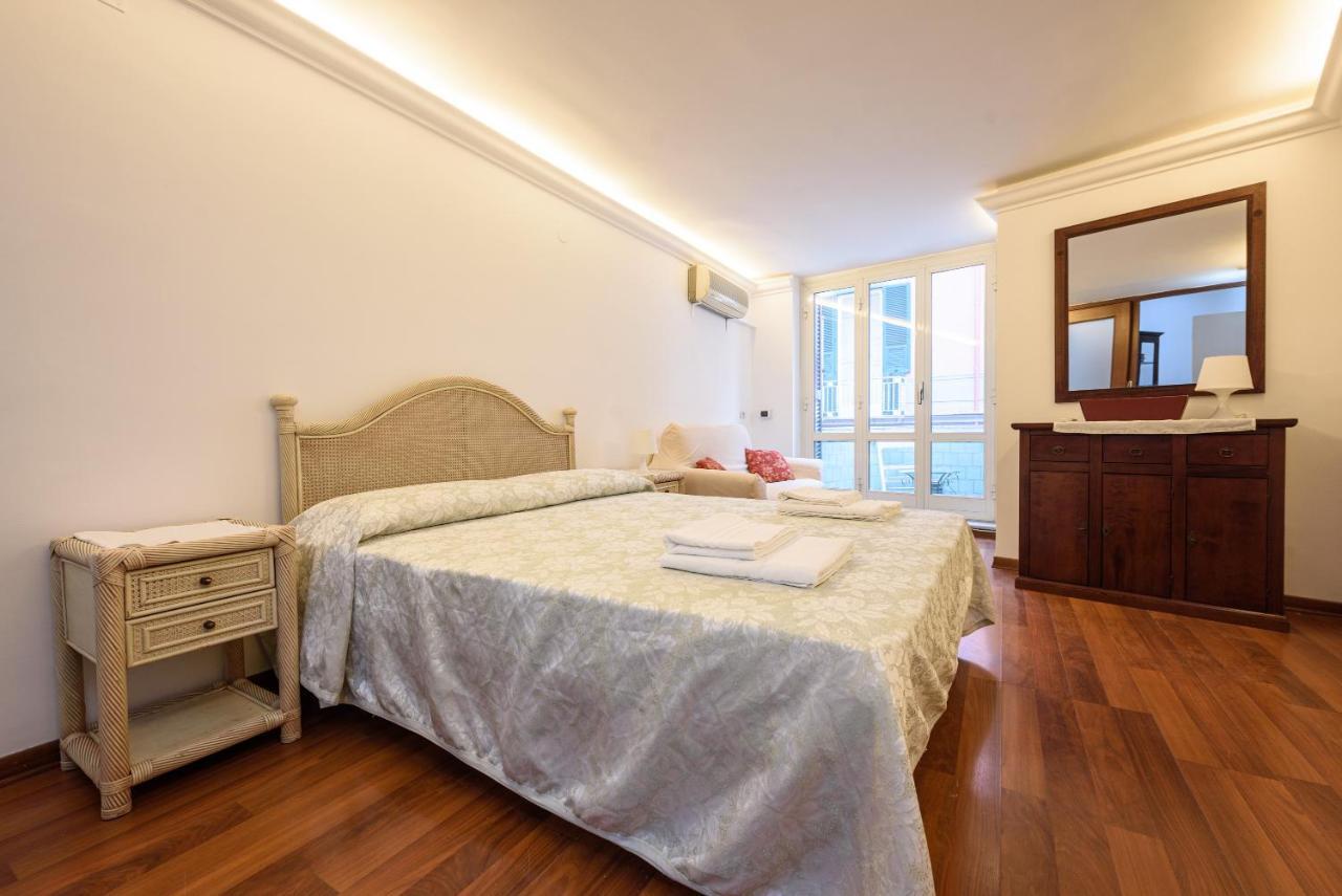 Via Avvocata 25 Apartment Napoli Ngoại thất bức ảnh